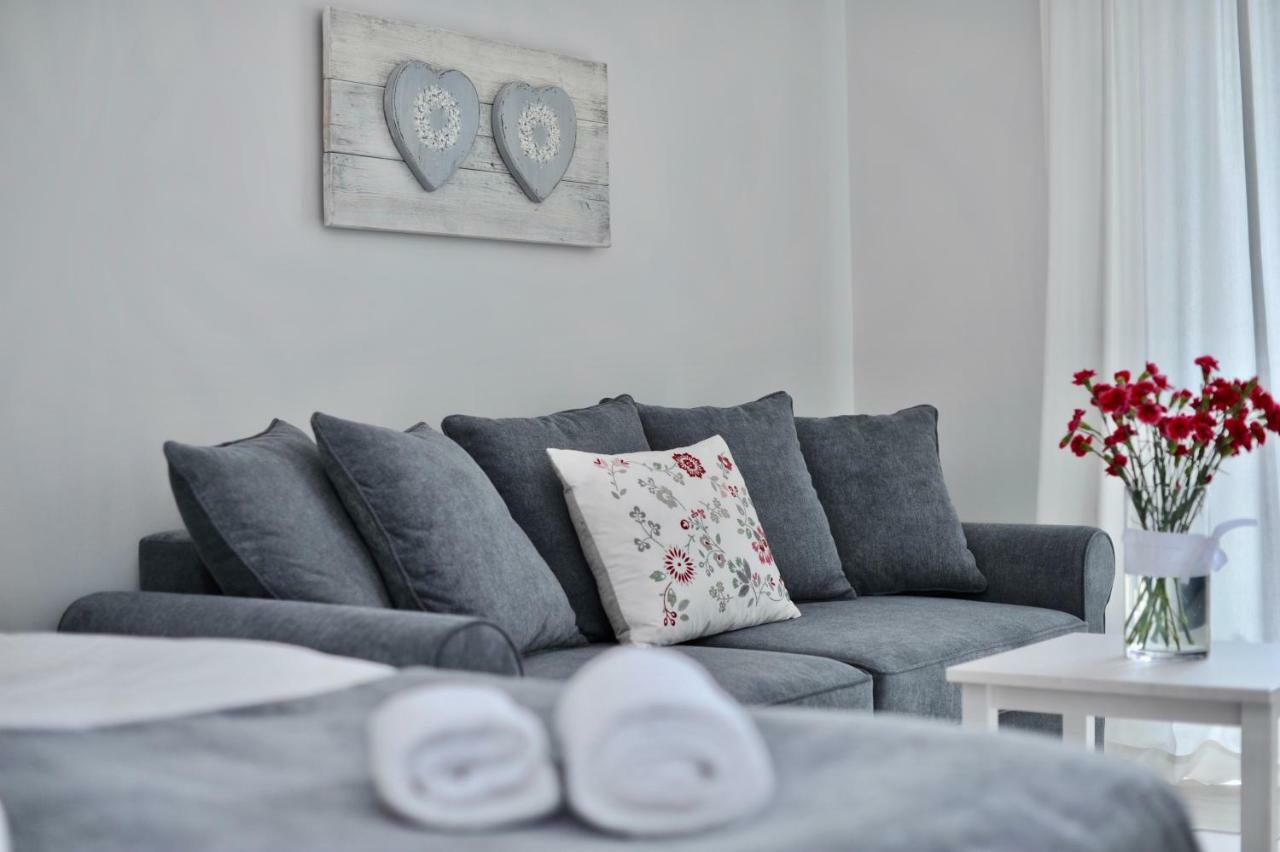Apartamenty Porto Eli Rowy  Luaran gambar
