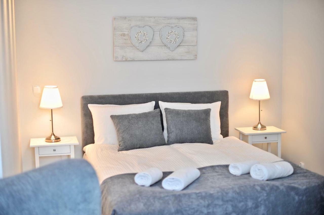 Apartamenty Porto Eli Rowy  Luaran gambar